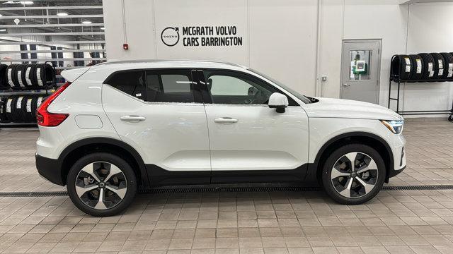 new 2025 Volvo XC40 car, priced at $46,015