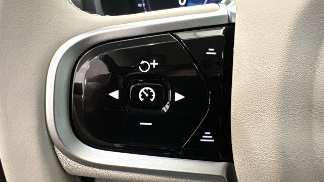 new 2026 Volvo XC90 car, priced at $75,155