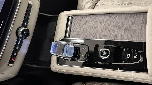 new 2026 Volvo XC90 car, priced at $75,155