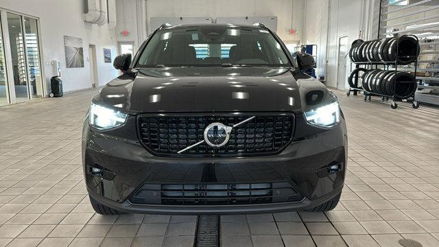 new 2025 Volvo XC40 car, priced at $51,550