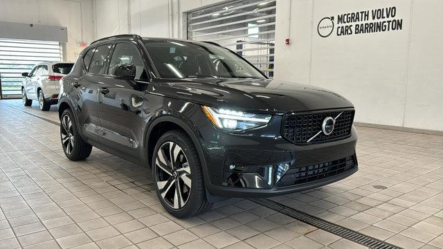 new 2025 Volvo XC40 car, priced at $51,550