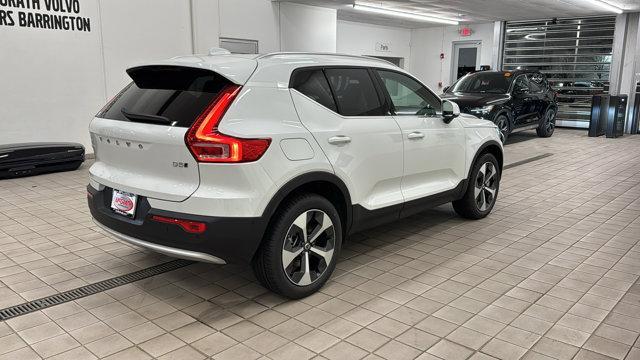 new 2025 Volvo XC40 car, priced at $48,335