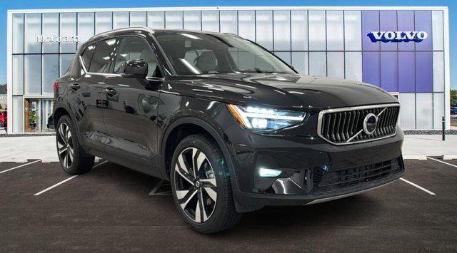 new 2025 Volvo XC40 car, priced at $51,785