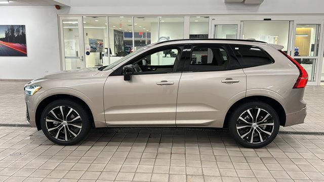 new 2025 Volvo XC60 car, priced at $55,335