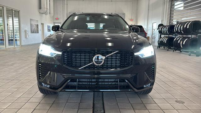 new 2025 Volvo XC60 car, priced at $60,660
