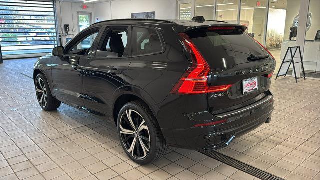 new 2025 Volvo XC60 car, priced at $60,660