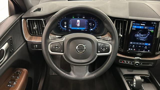 used 2022 Volvo XC60 car, priced at $30,400