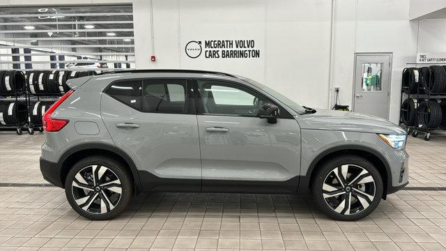 new 2025 Volvo XC40 car, priced at $49,790