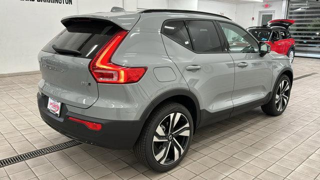 new 2025 Volvo XC40 car, priced at $49,790