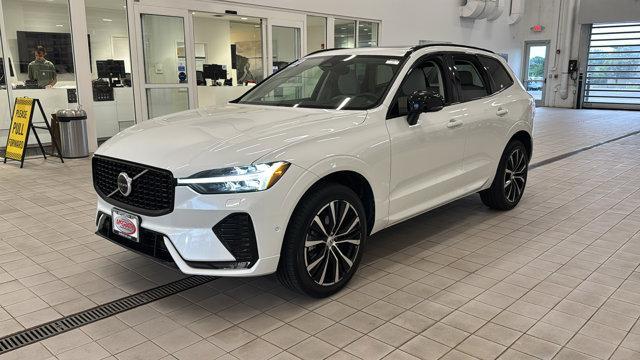 used 2023 Volvo XC60 car, priced at $39,900