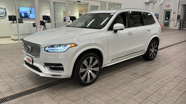 used 2020 Volvo XC90 car, priced at $31,800