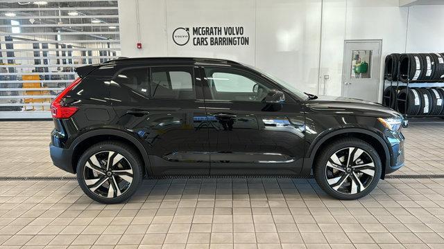 new 2024 Volvo XC40 car, priced at $51,975