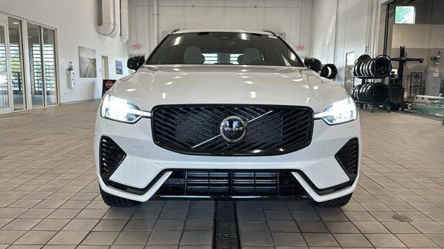 new 2026 Volvo XC60 Plug-In Hybrid car, priced at $69,285