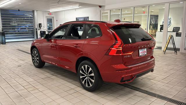 new 2025 Volvo XC60 car, priced at $51,570