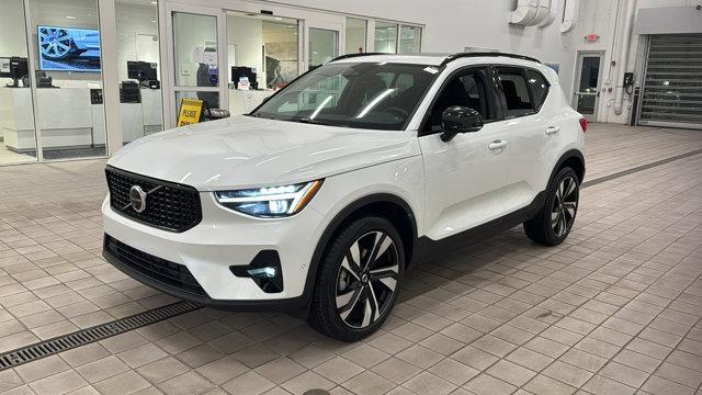 new 2025 Volvo XC40 car, priced at $49,790