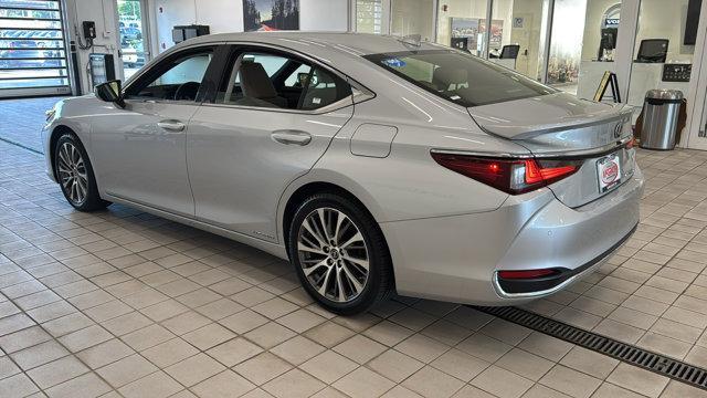 used 2019 Lexus ES 300h car, priced at $26,900