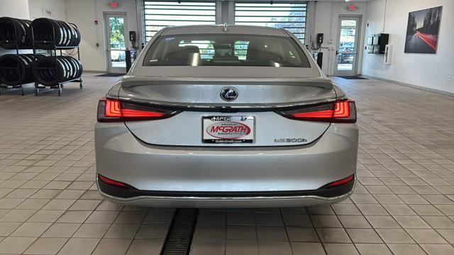 used 2019 Lexus ES 300h car, priced at $26,900