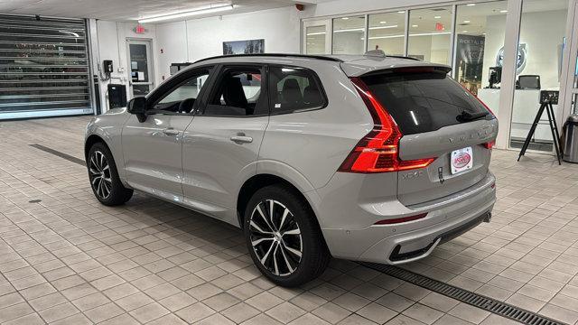 new 2025 Volvo XC60 car, priced at $56,525