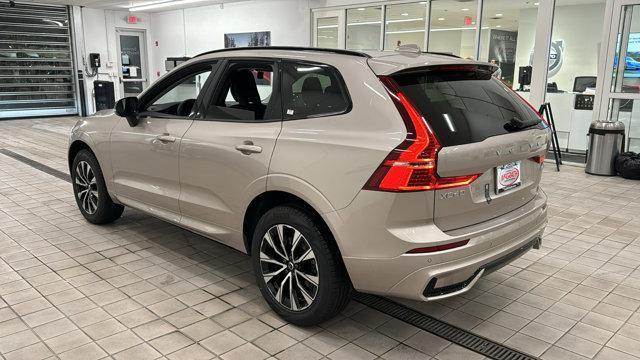 new 2025 Volvo XC60 car, priced at $50,760