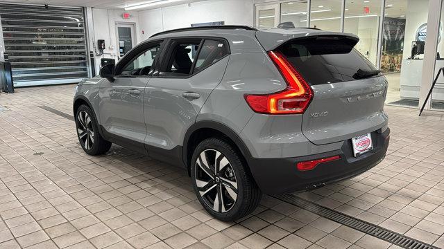 new 2025 Volvo XC40 car, priced at $49,790