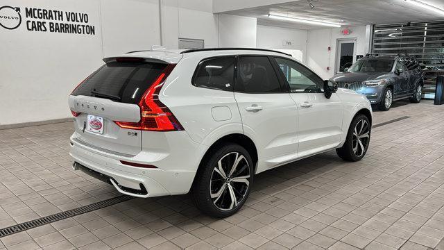 new 2025 Volvo XC60 car, priced at $60,635