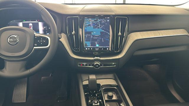 new 2025 Volvo XC60 car, priced at $55,360