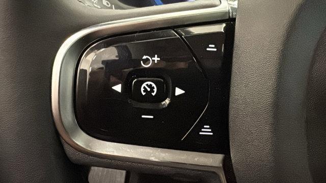 new 2025 Volvo XC90 car