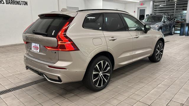 new 2025 Volvo XC60 car, priced at $56,525