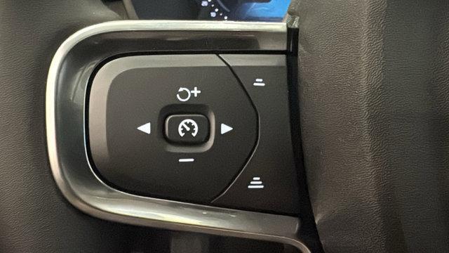 new 2026 Volvo XC40 car, priced at $49,575