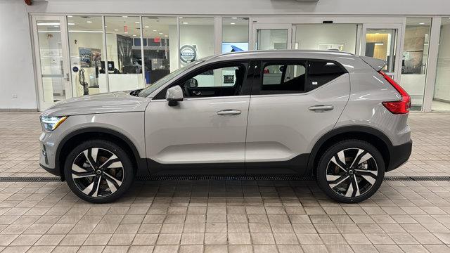 new 2025 Volvo XC40 car, priced at $51,565