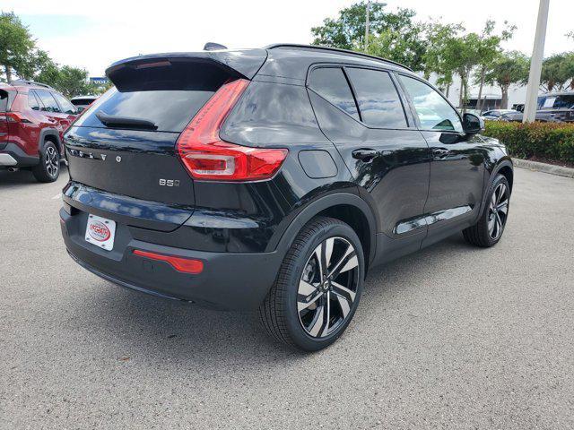 new 2024 Volvo XC40 car, priced at $44,999