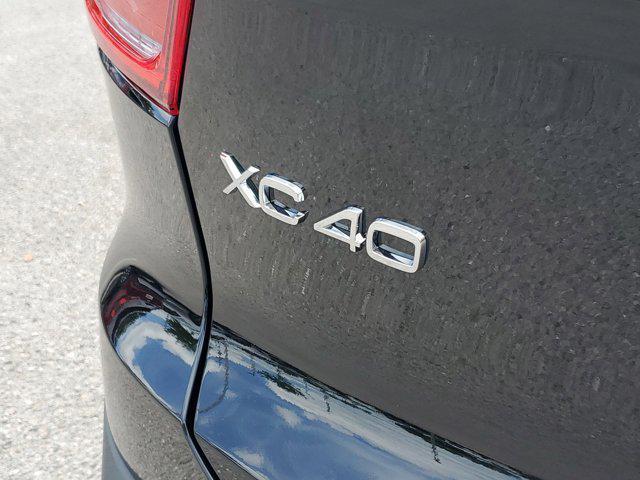 new 2024 Volvo XC40 car, priced at $44,999