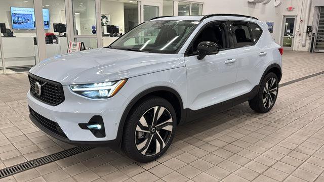 new 2025 Volvo XC40 car, priced at $49,790