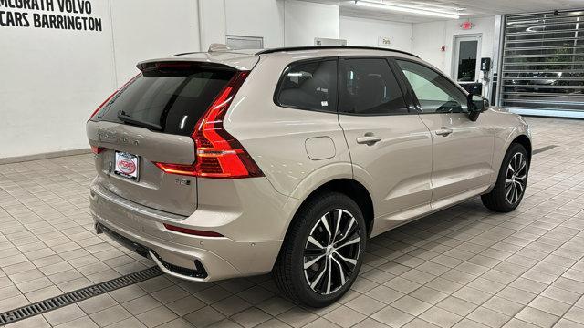 new 2025 Volvo XC60 car, priced at $56,135