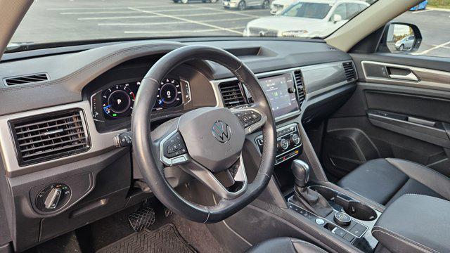 used 2021 Volkswagen Atlas car, priced at $27,500