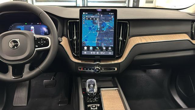 new 2026 Volvo XC60 car, priced at $63,335