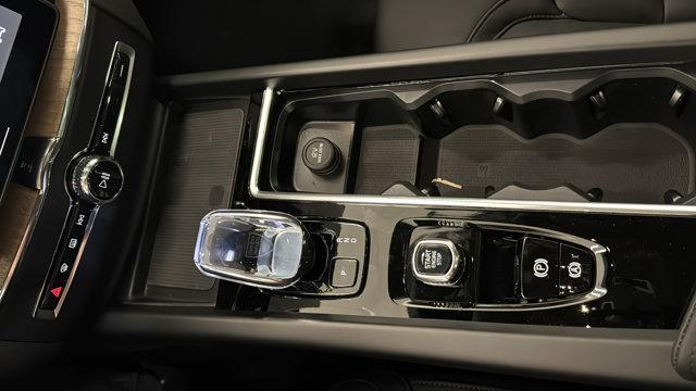 new 2026 Volvo XC60 car, priced at $56,775