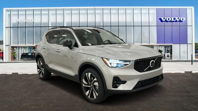 new 2024 Volvo XC40 car, priced at $48,741
