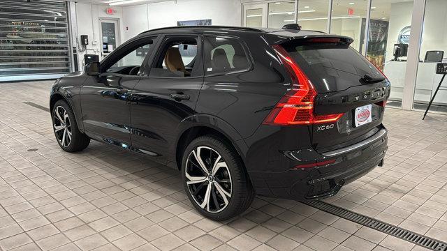 new 2025 Volvo XC60 car, priced at $60,635