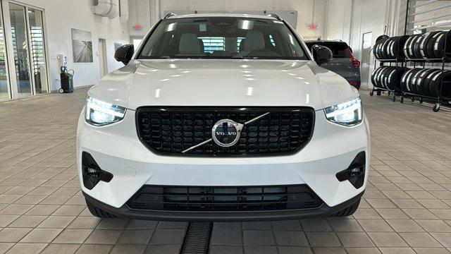 new 2025 Volvo XC40 car, priced at $48,315