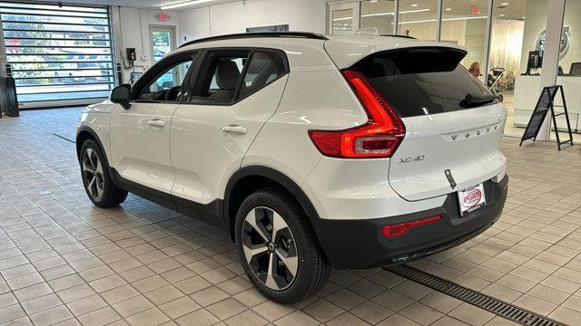 new 2025 Volvo XC40 car, priced at $48,315