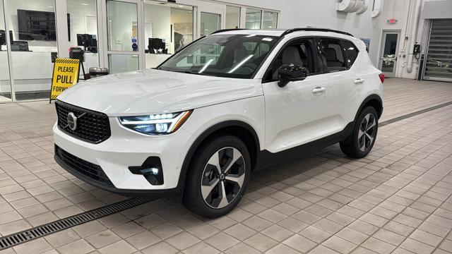 new 2025 Volvo XC40 car, priced at $48,335