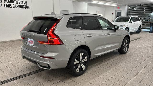 new 2025 Volvo XC60 Plug-In Hybrid car, priced at $65,050