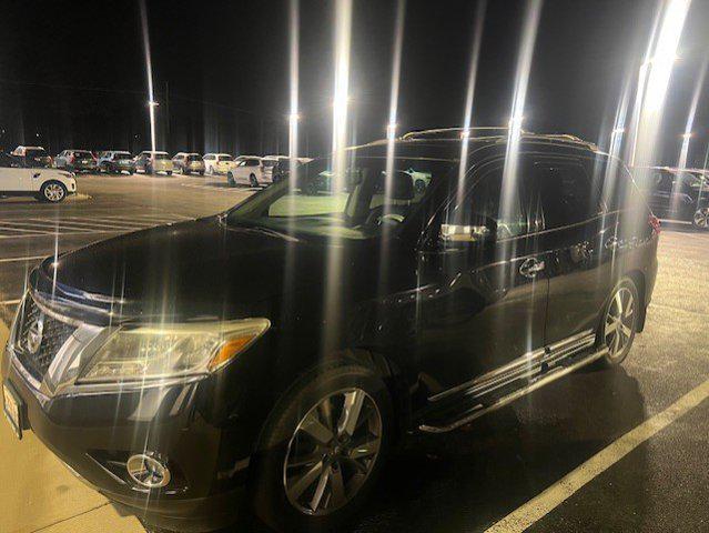 used 2016 Nissan Pathfinder car, priced at $11,900