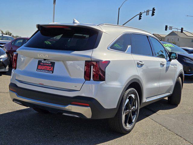 new 2025 Kia Sorento Hybrid car, priced at $40,480