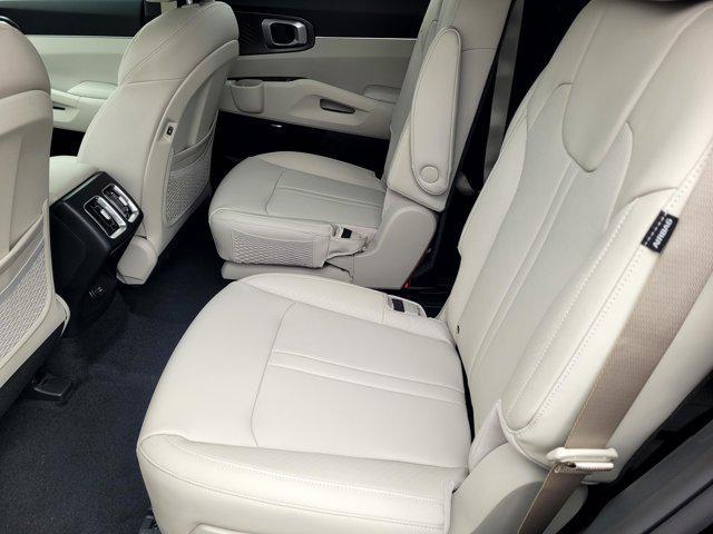 new 2026 Kia Sorento Hybrid car, priced at $42,980
