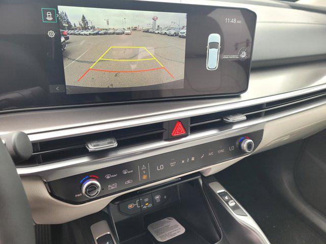 new 2026 Kia Sorento Hybrid car, priced at $42,980