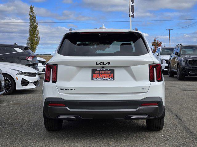 new 2026 Kia Sorento Hybrid car, priced at $49,805
