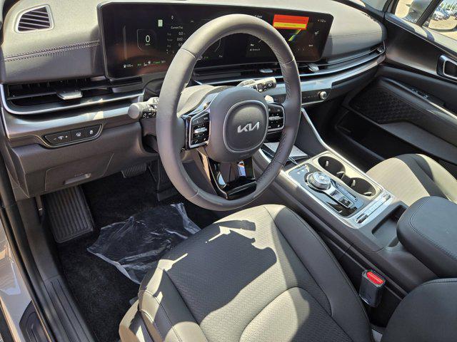 new 2026 Kia Carnival Hybrid car, priced at $55,285