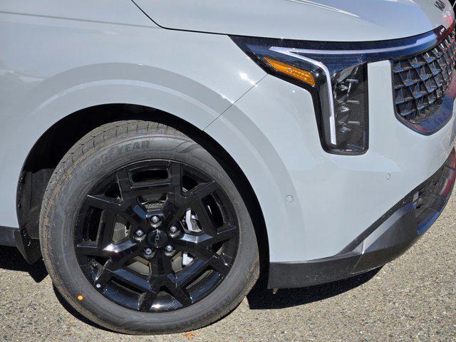 new 2025 Kia Carnival car, priced at $48,820